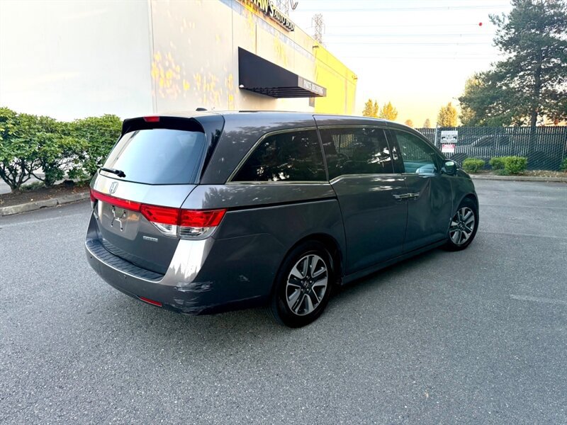 Used 2015 Honda Odyssey Touring image 5