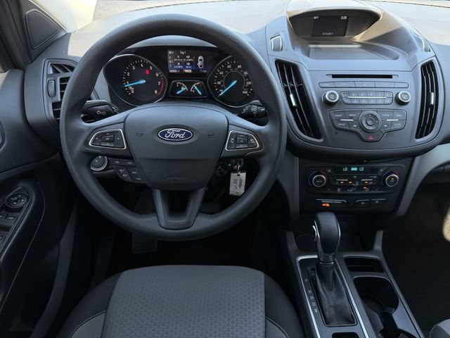 Used 2018 Ford Escape SE FWD image 12