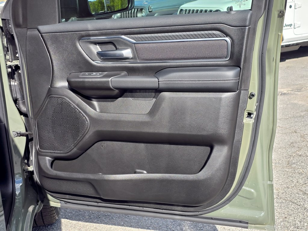 New 2026 RAM 1500 Big Horn AWD/4WD image 38