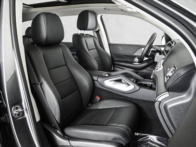 Used 2026 Mercedes-Benz GLS 450 4MATIC w/ AMG Line Exterior image 24
