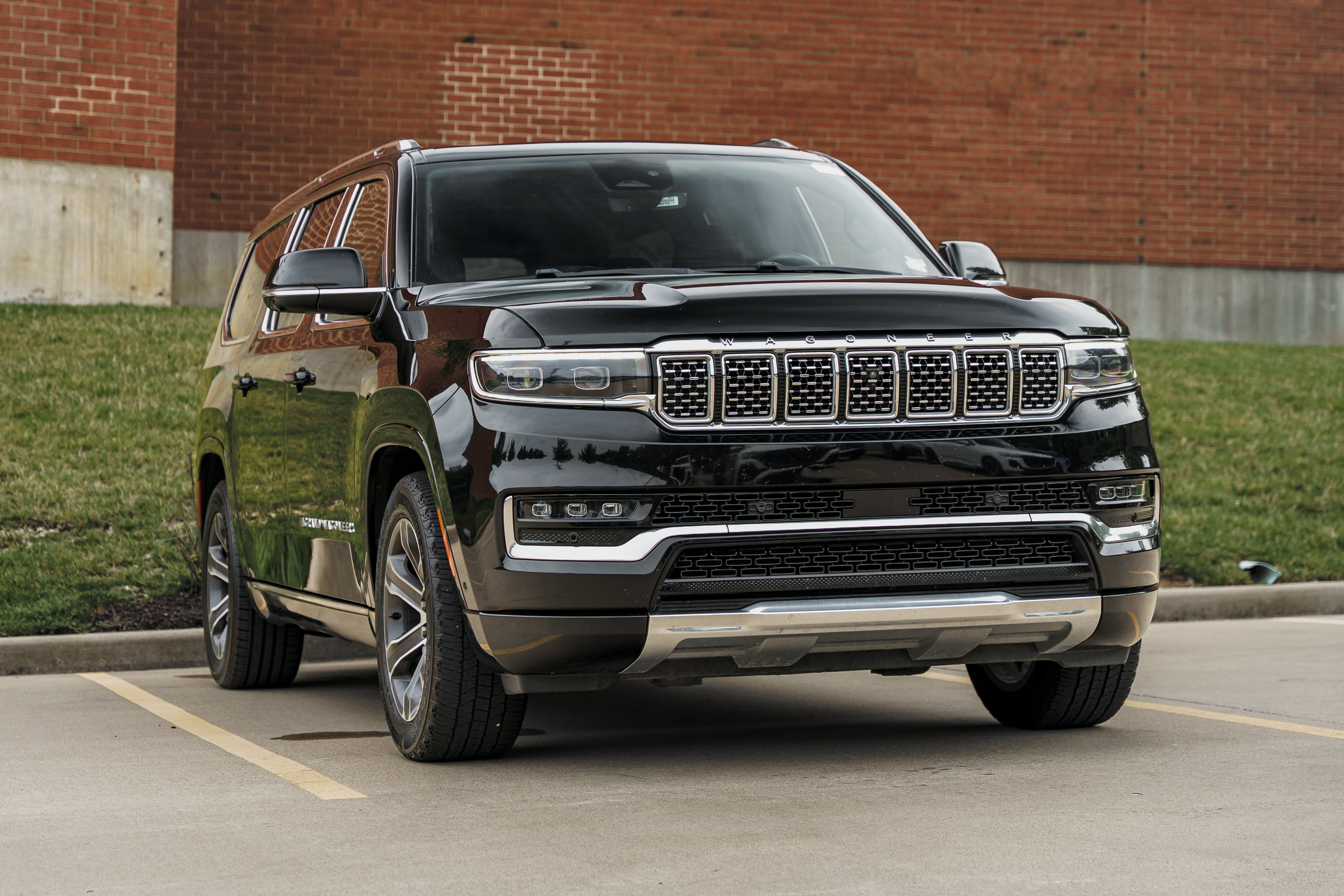 Used 2024 Jeep Grand Wagoneer L 4WD