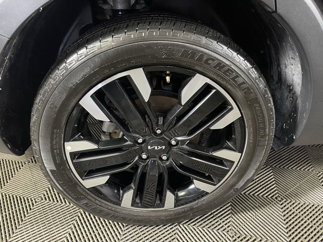 Used 2023 Kia Telluride SX image 31