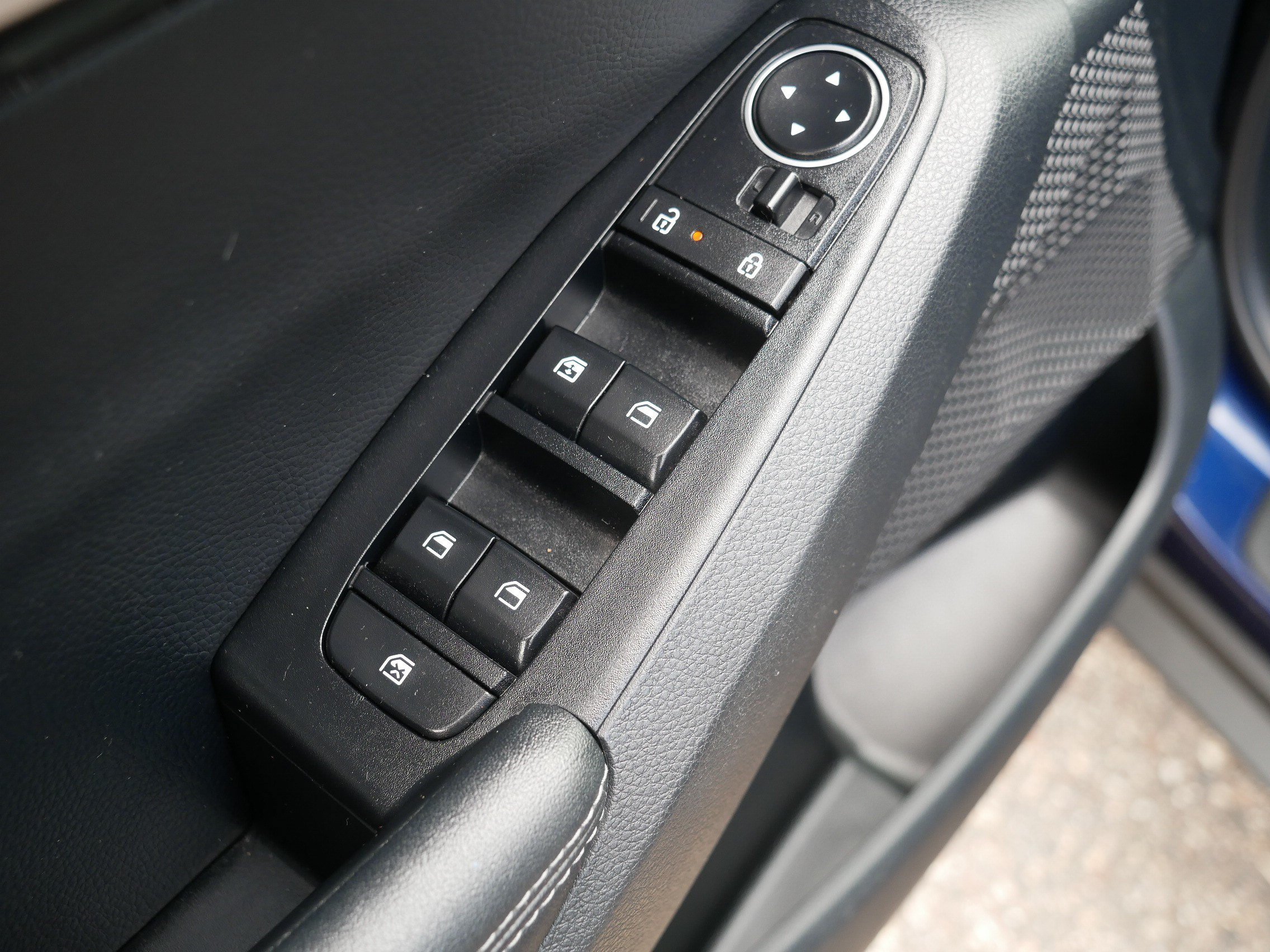 Certified 2024 Kia Seltos EX AWD/4WD image 19