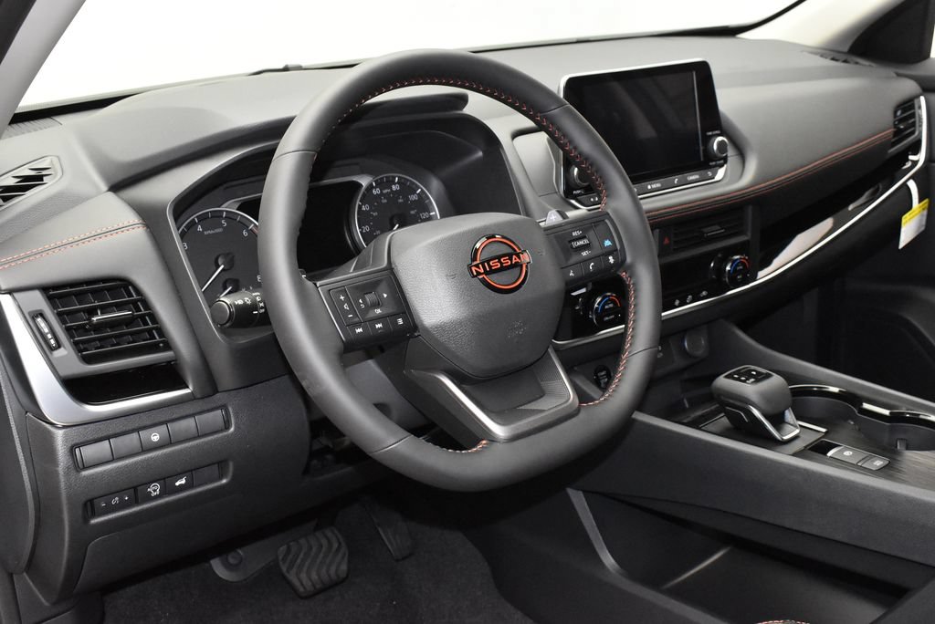 New 2026 Nissan Rogue SV AWD/4WD image 14