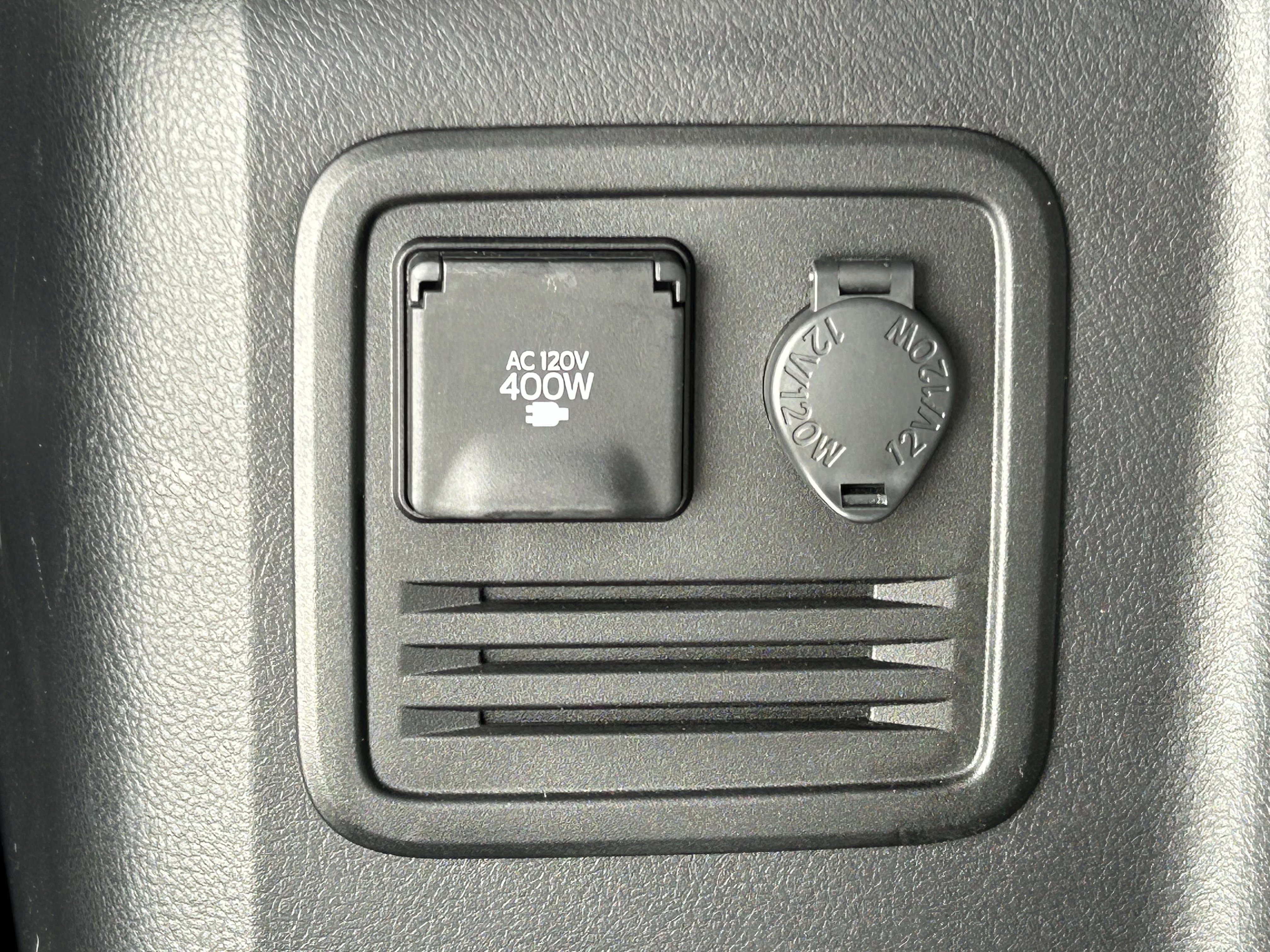 Certified 2022 Toyota 4Runner TRD Off-Road Premium w/ Moonroof Package image 22