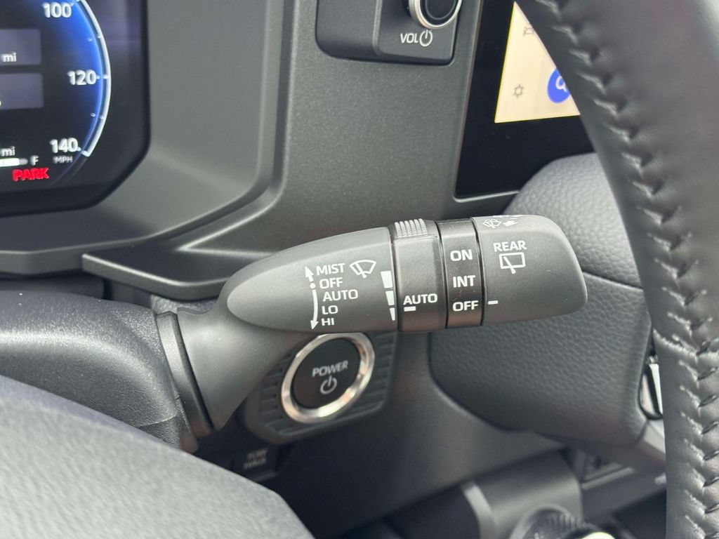 Used 2027 Toyota Land Cruiser AWD/4WD image 27