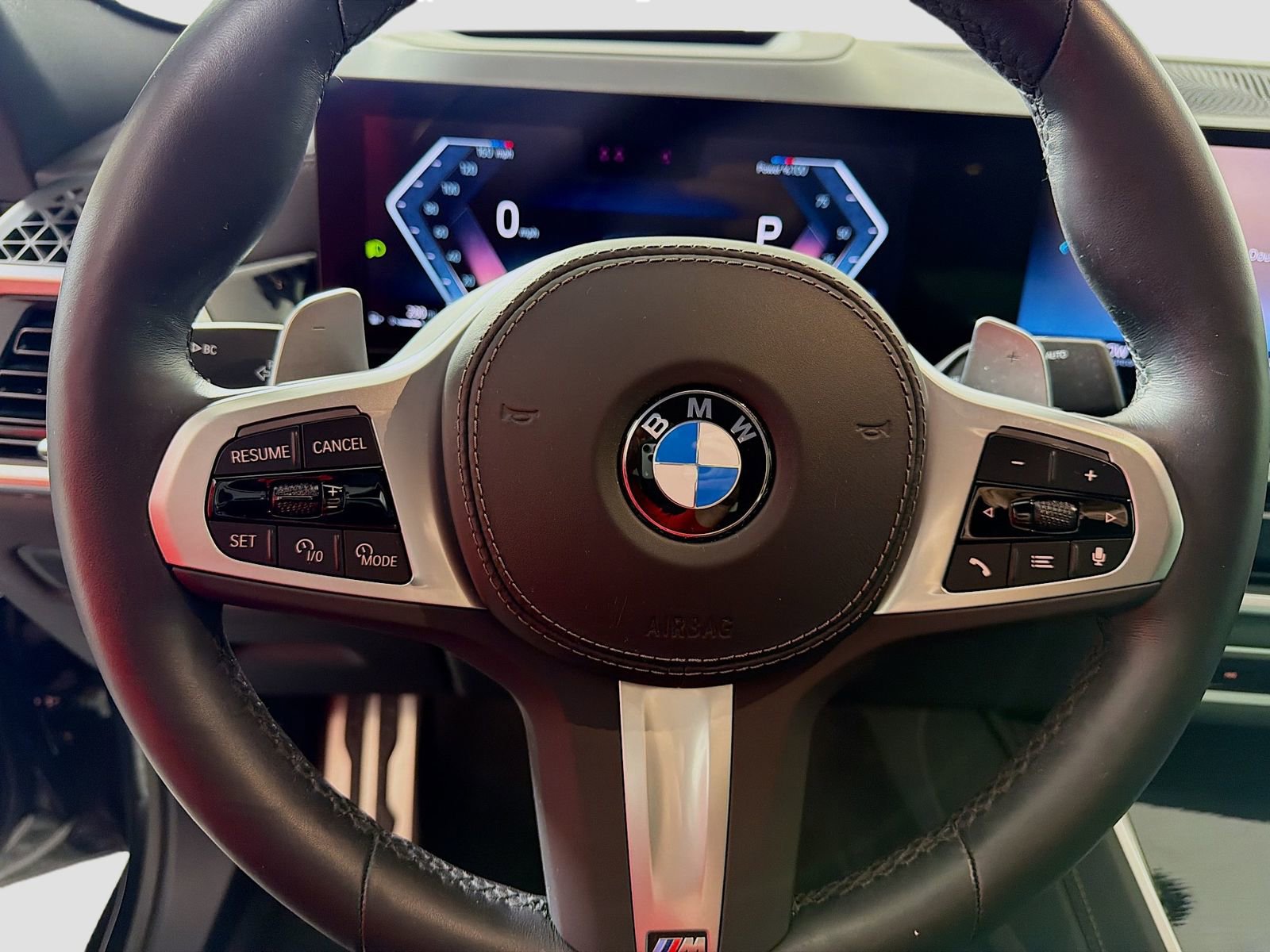 Used 2024 BMW X6 xDrive40i w/ Premium Package AWD/4WD image 13