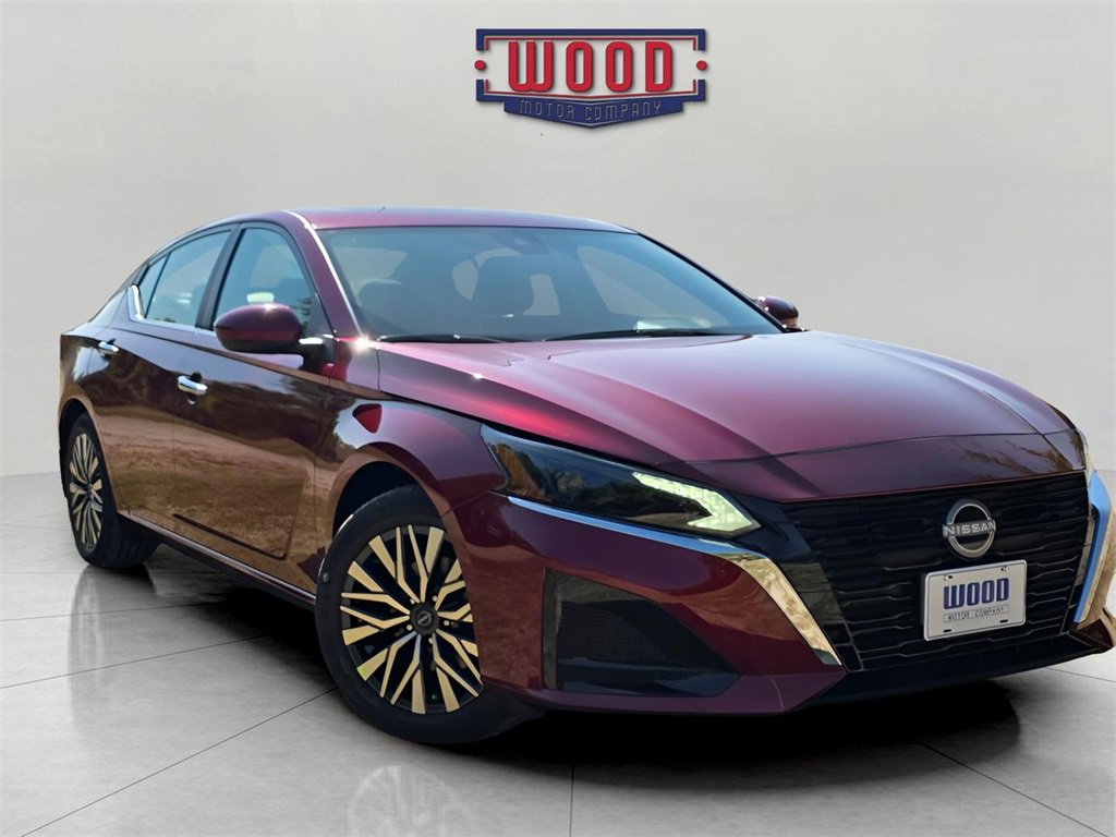New 2025 Nissan Altima 2.5 SV