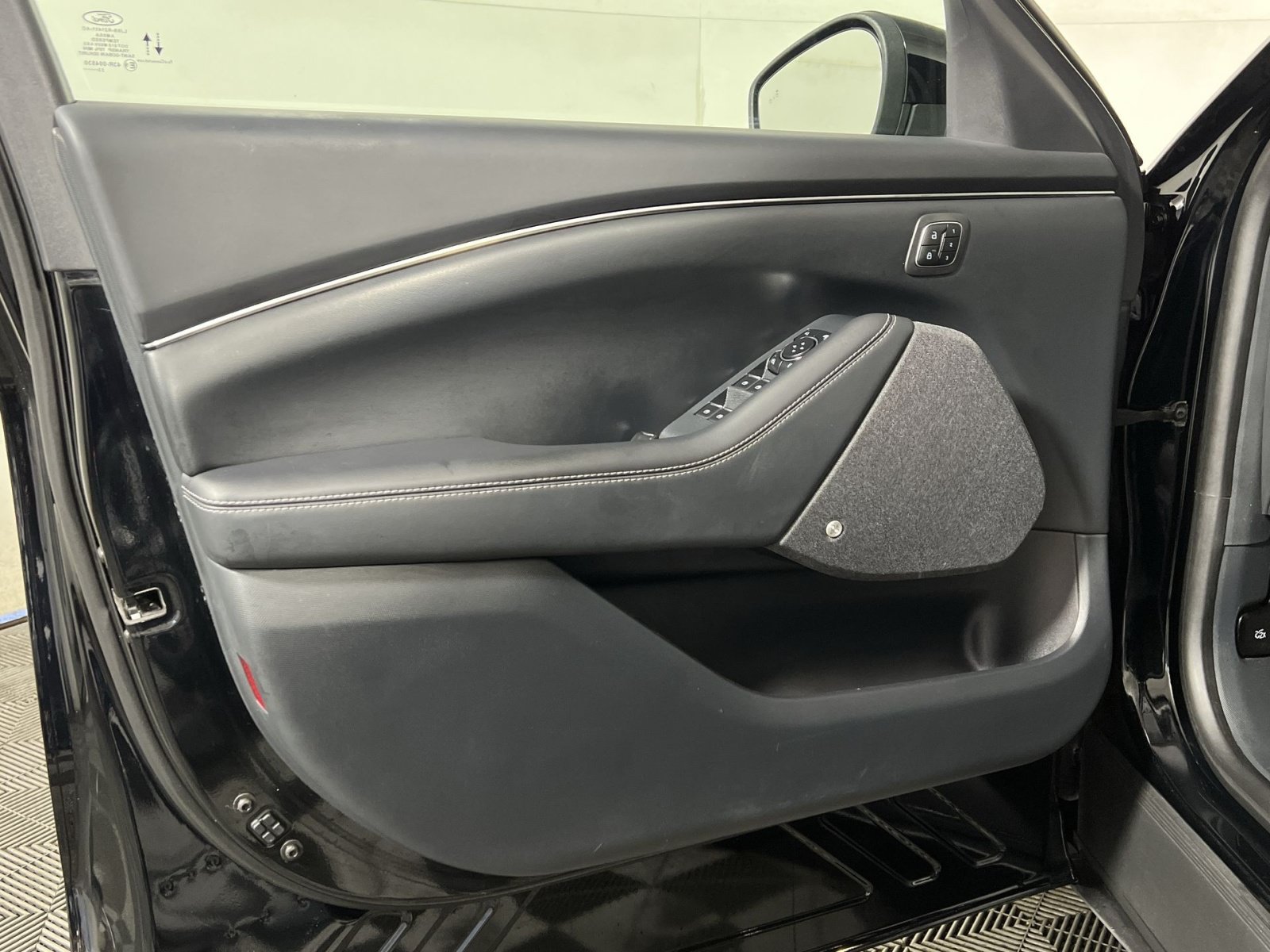 Used 2023 Ford Mustang Mach-E Premium RWD image 11