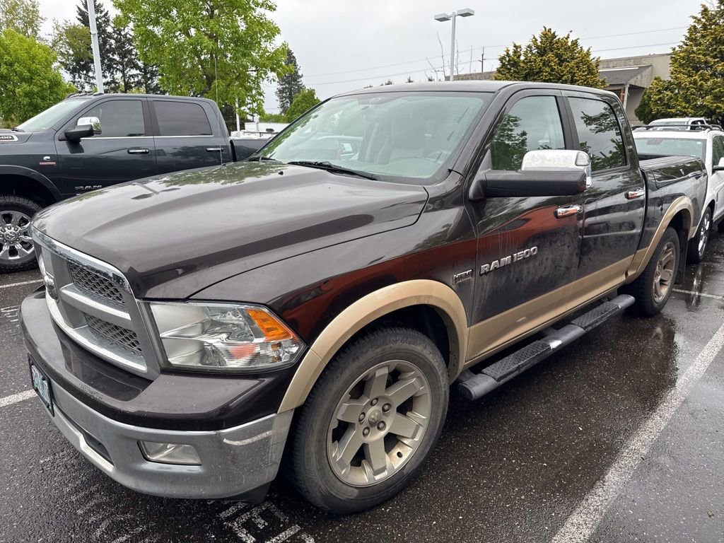 Used 2011 RAM 1500 Laramie AWD/4WD image 2