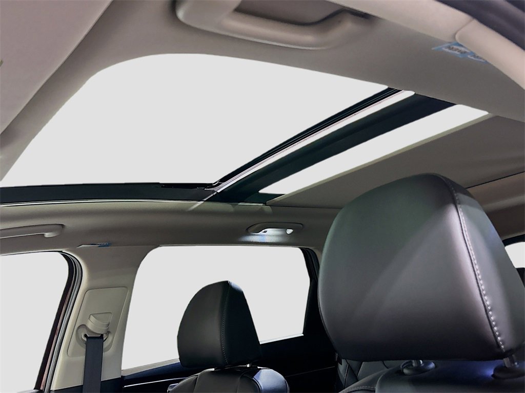 Used 2025 Kia Sorento S w/ Panoramic Sunroof Package image 20