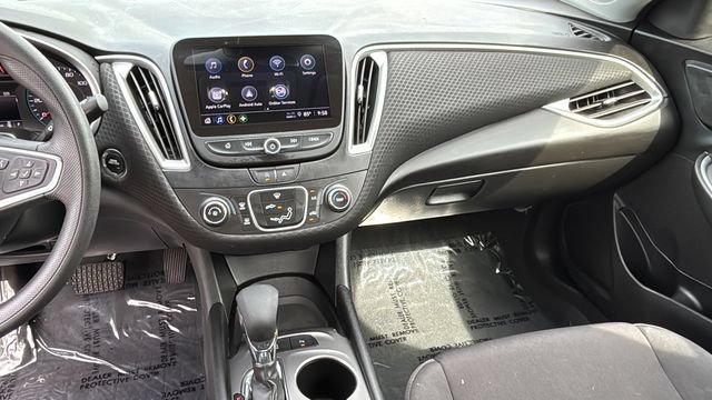 Used 2024 Chevrolet Malibu LS w/ Driver Confidence Package FWD image 24