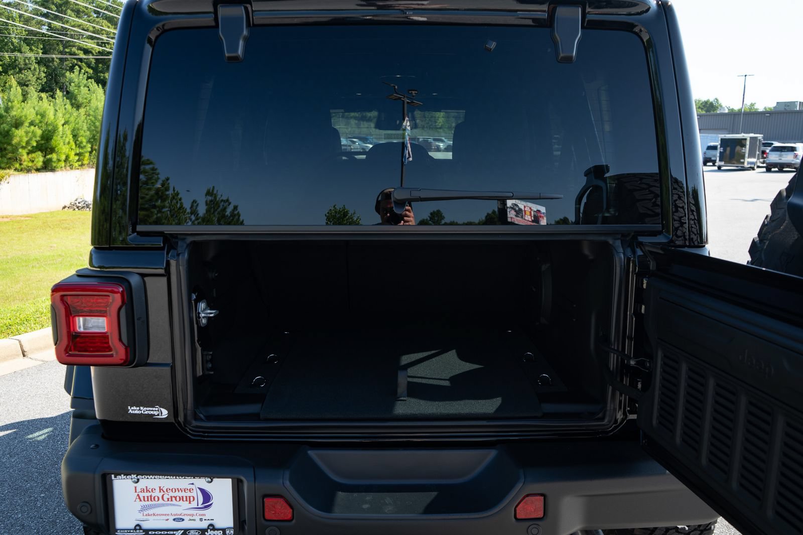 New 2027 Jeep Wrangler Unlimited Rubicon AWD/4WD image 18