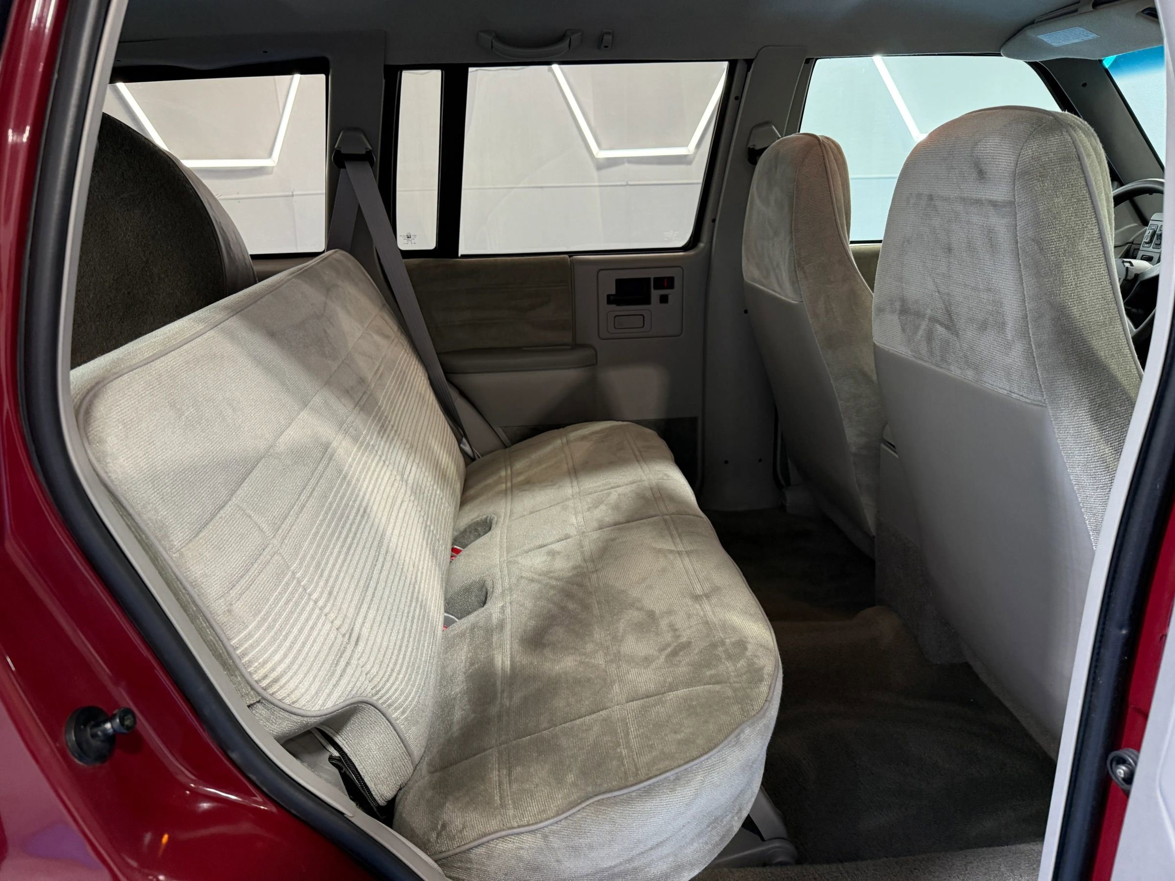 Used 1994 Chevrolet S10 Pickup 4WD 4-Door image 23