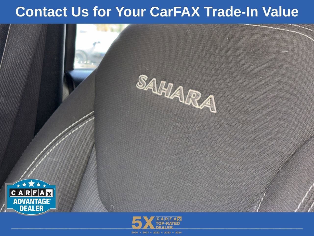 Used 2017 Jeep Wrangler Unlimited Sahara w/ Connectivity Group image 27