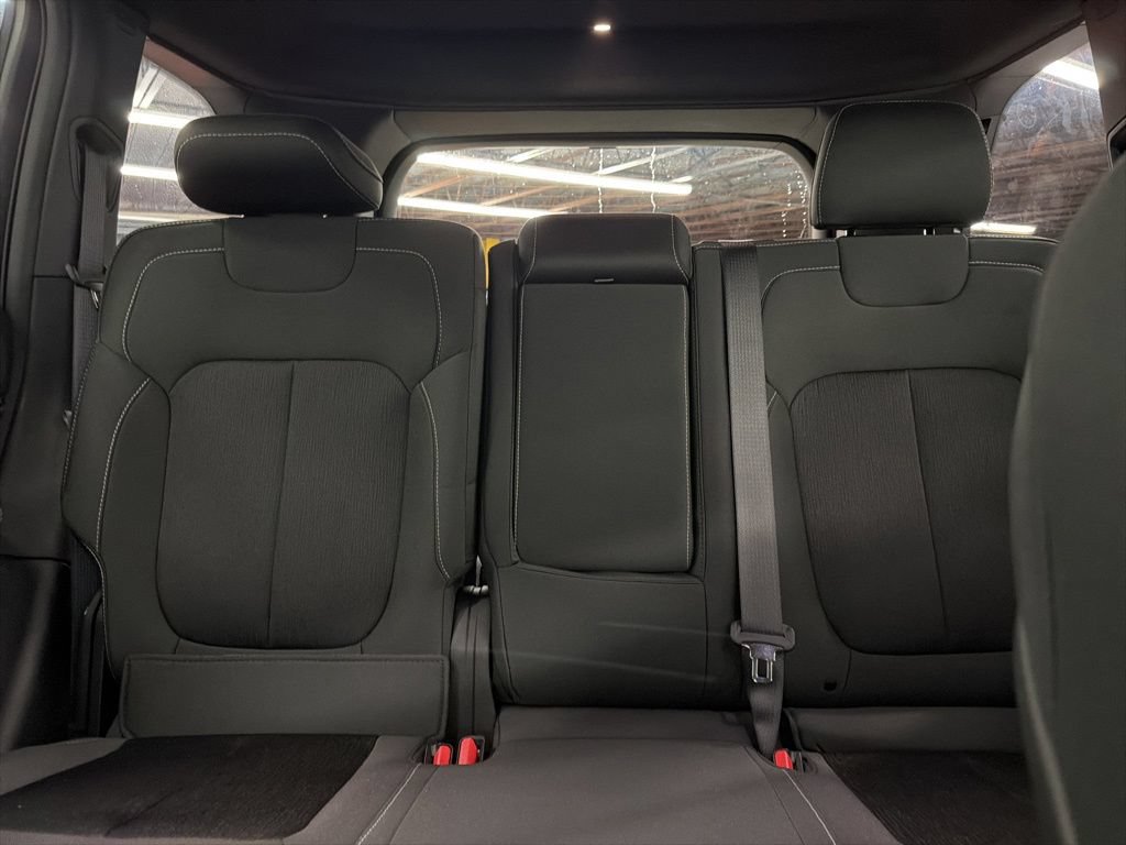 New 2026 Jeep Grand Cherokee Laredo X RWD image 17