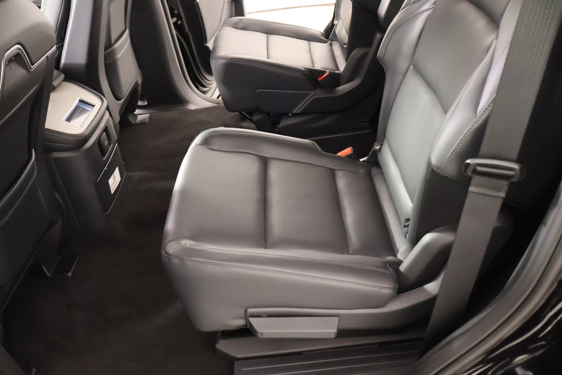 New 2026 Lincoln Navigator Premiere AWD/4WD image 12