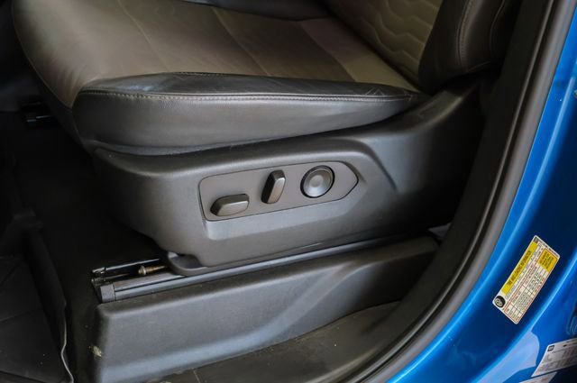 Used 2022 Chevrolet Silverado 1500 ZR2 w/ Technology Package image 33