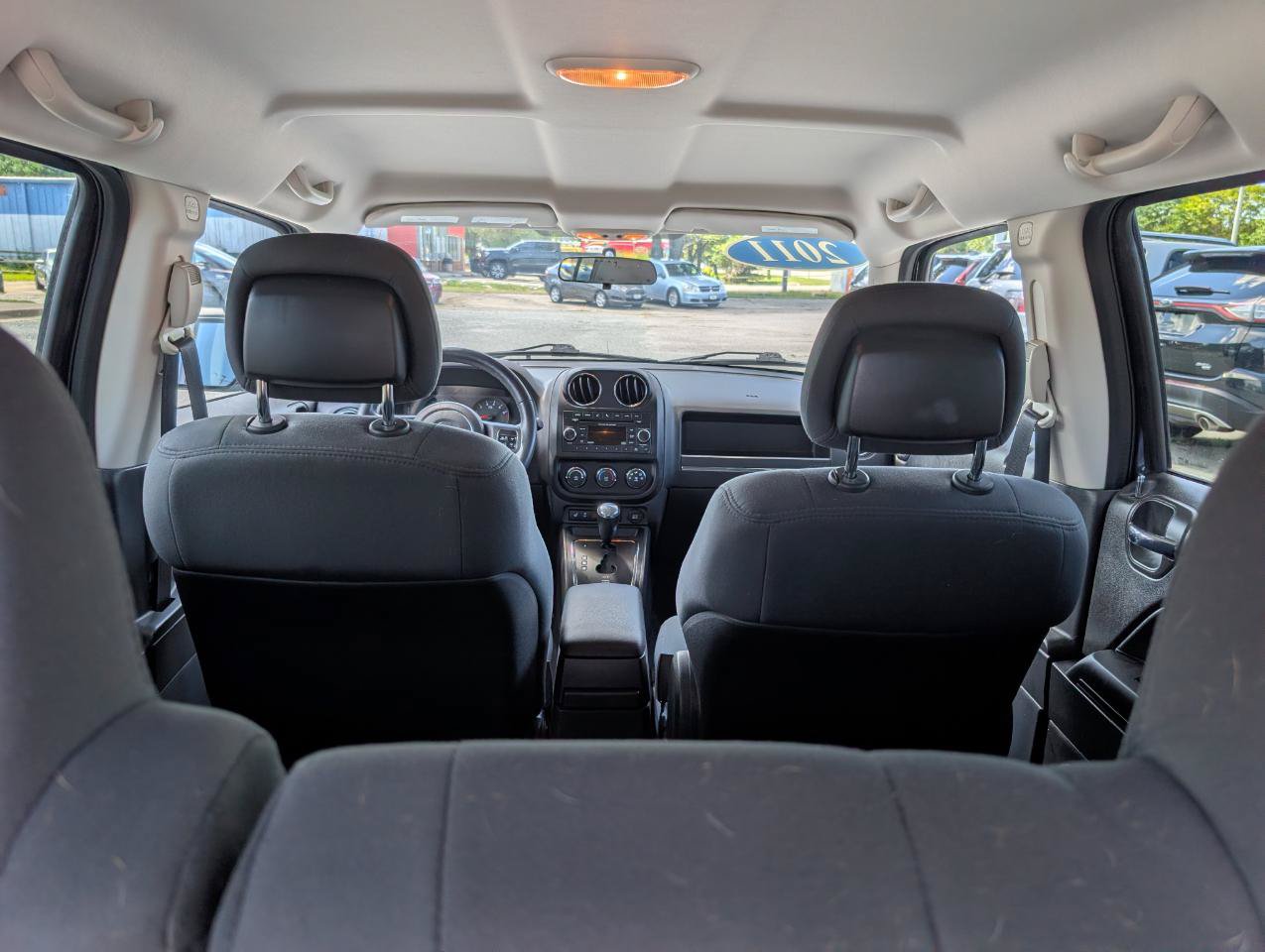 Used 2011 Jeep Patriot Latitude FWD image 7