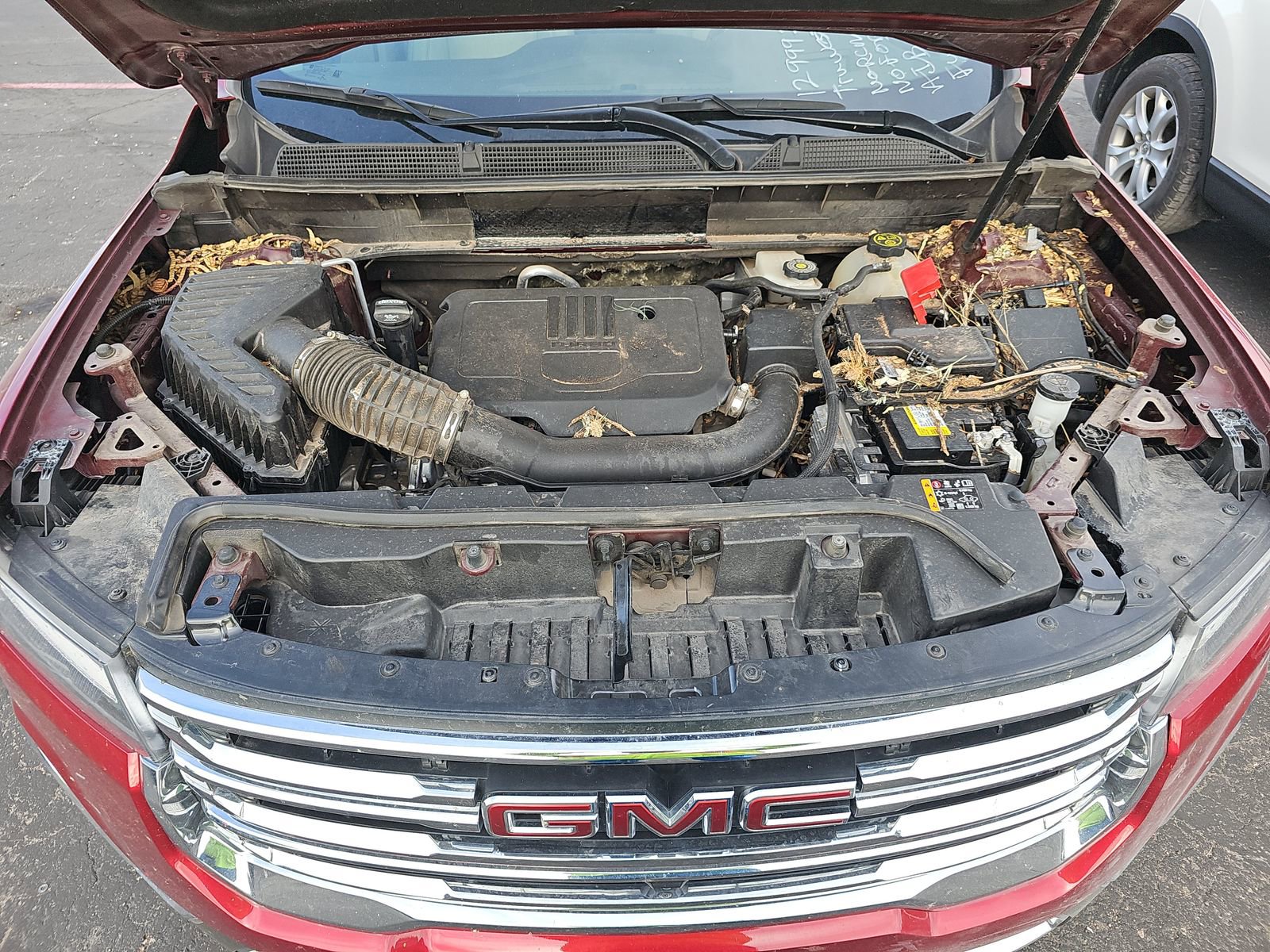 Used 2023 GMC Acadia SLT w/ Technology Package image 16