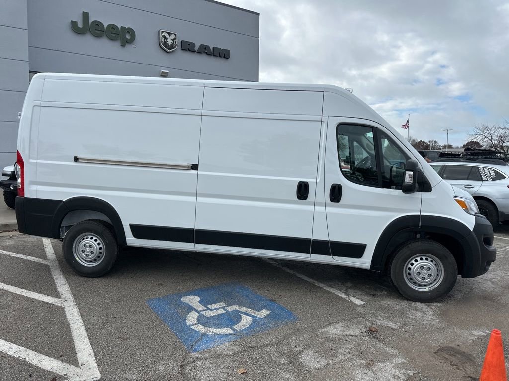 New 2026 RAM ProMaster 2500 image 37