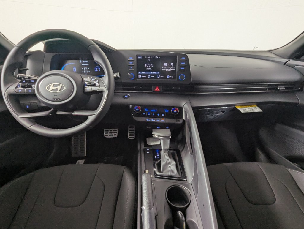 New 2026 Hyundai Elantra Sport FWD image 14