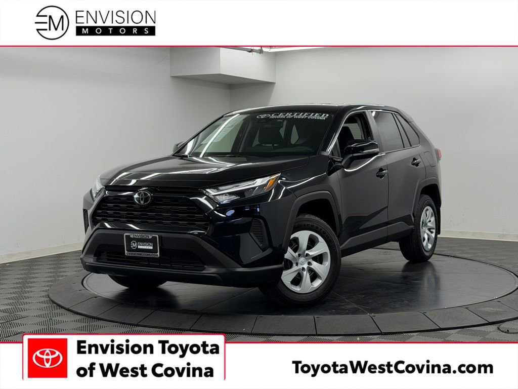 Certified 2025 Toyota RAV4 LE FWD image 1