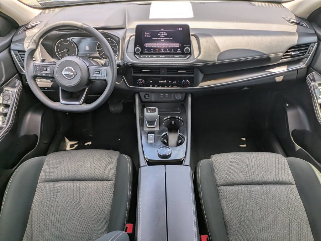 Used 2024 Nissan Rogue SV AWD/4WD image 14