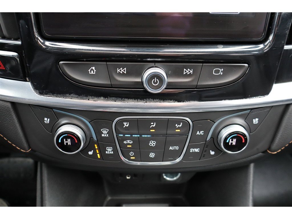 Used 2019 Chevrolet Traverse Premier w/ LPO, Blackout Package image 27