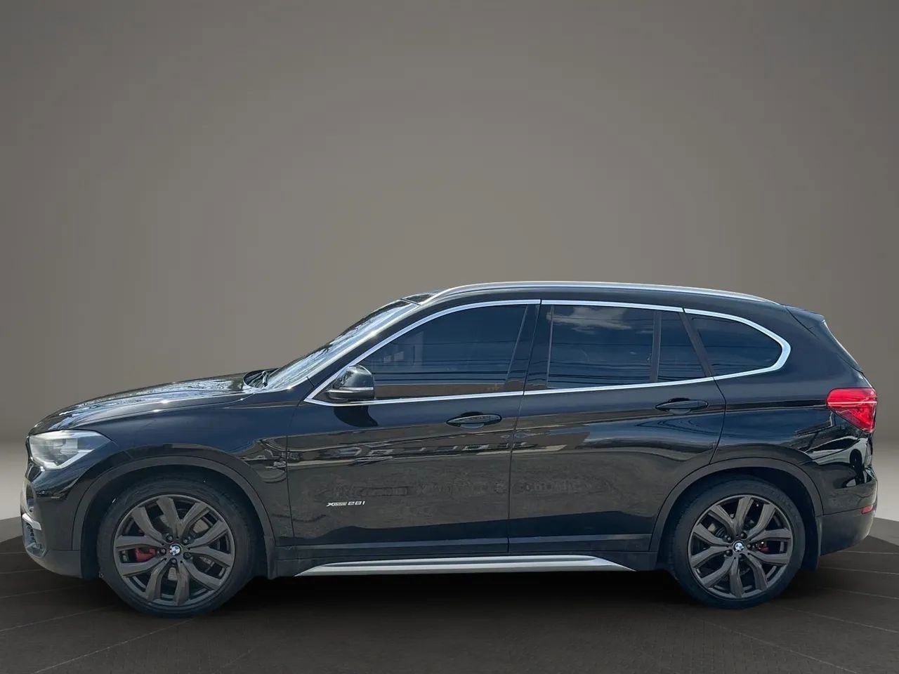 Used 2016 BMW X1 xDrive28i image 10