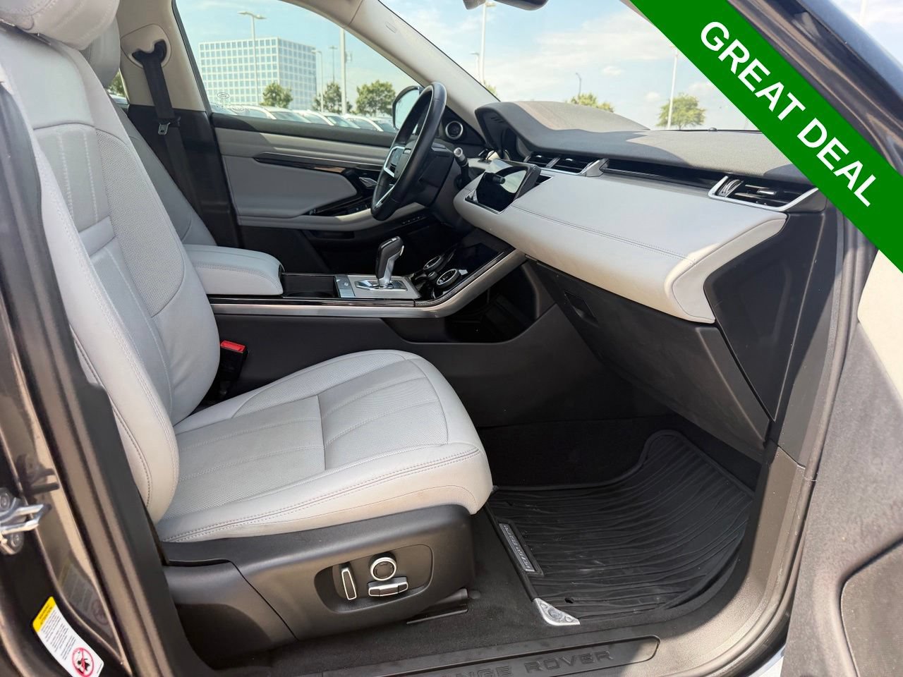 Used 2021 Land Rover Range Rover Evoque SE AWD/4WD image 39