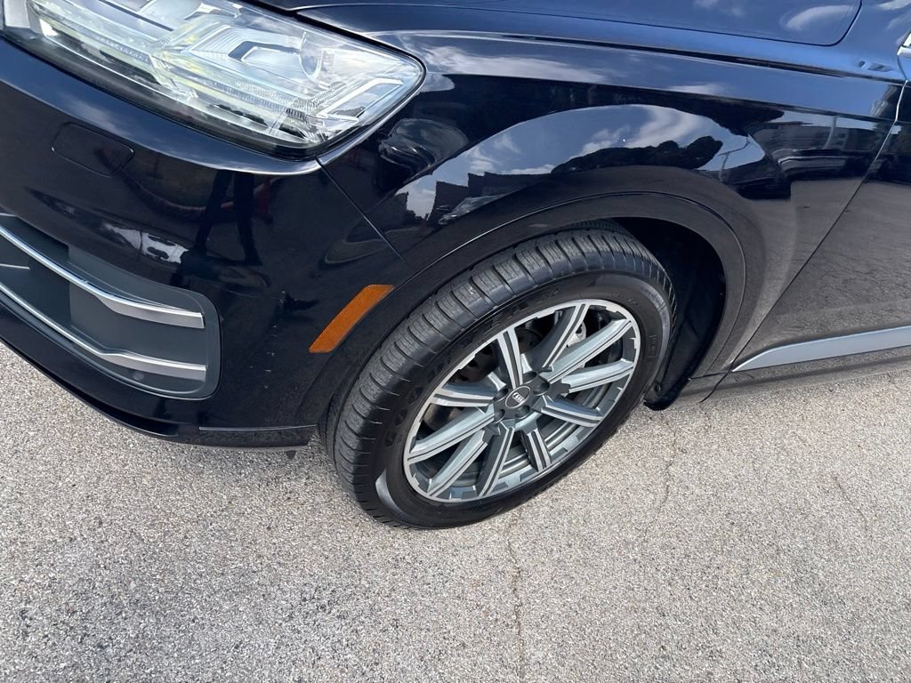 Used 2018 Audi Q7 2.0T Premium Plus w/ Premium Plus Package AWD/4WD image 9