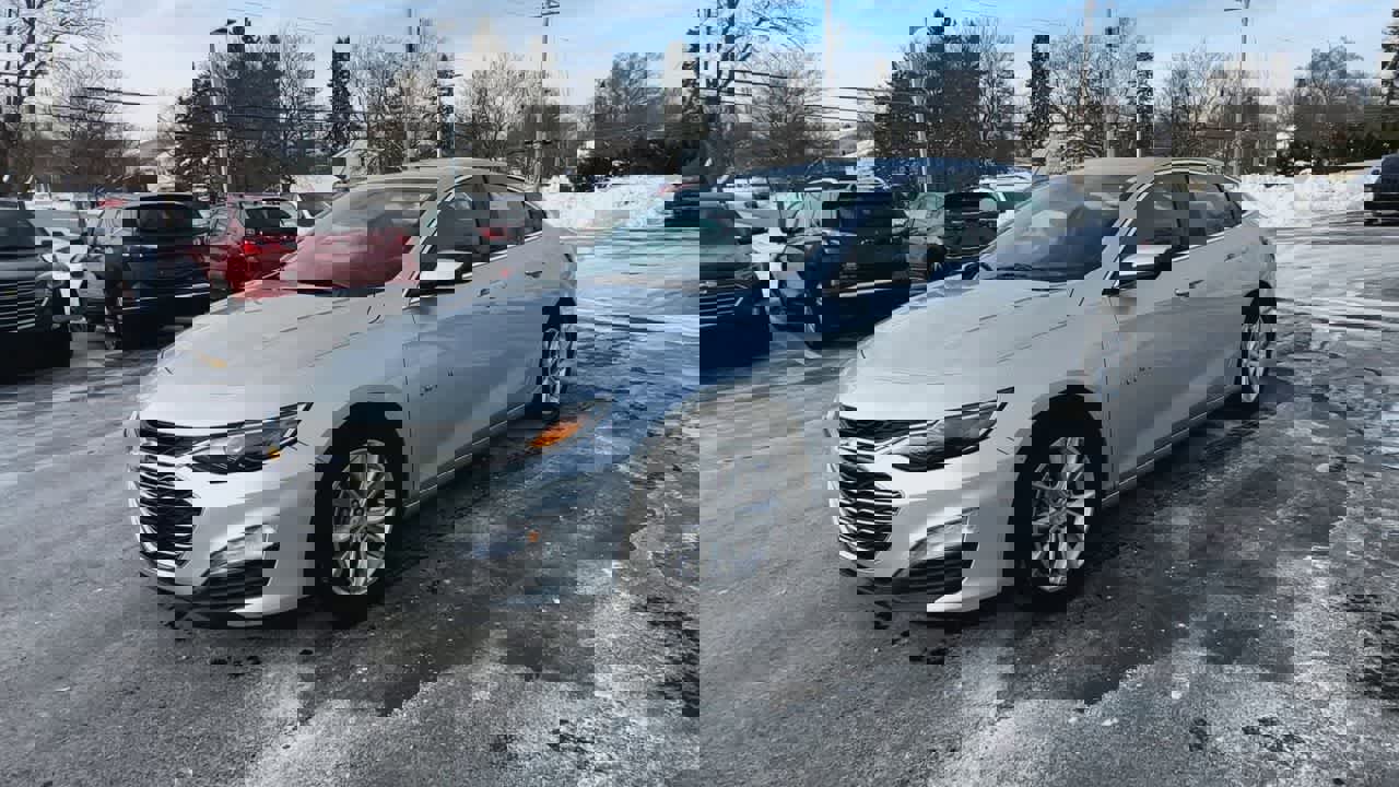 Used 2020 Chevrolet Malibu LT image 4