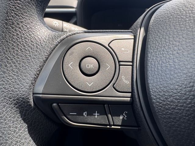 Used 2026 Toyota Corolla LE FWD image 29