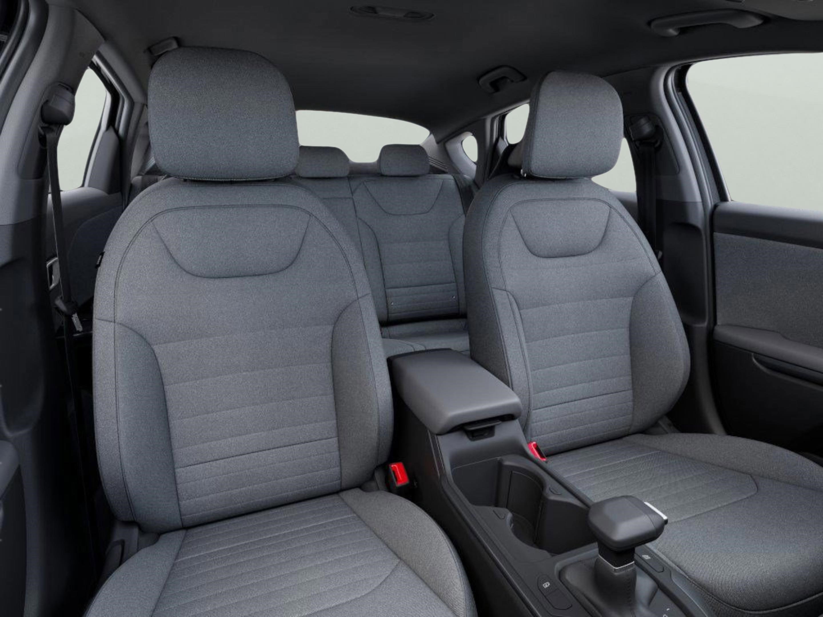 New 2025 Kia K4 EX image 13