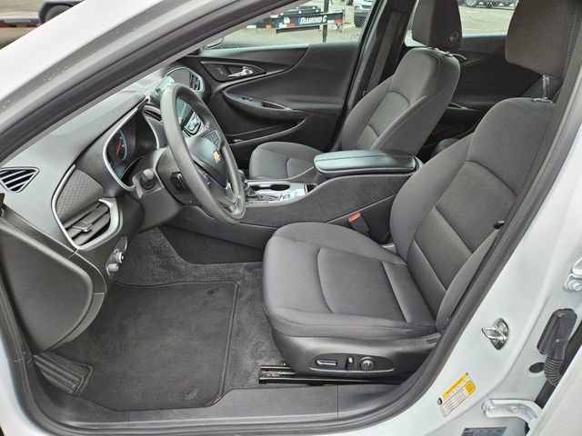 Used 2023 Chevrolet Malibu LT FWD image 13