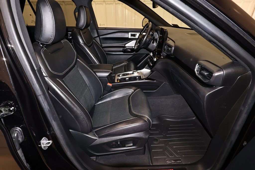 Certified 2022 Ford Explorer ST w/ Equipment Group 401A image 24