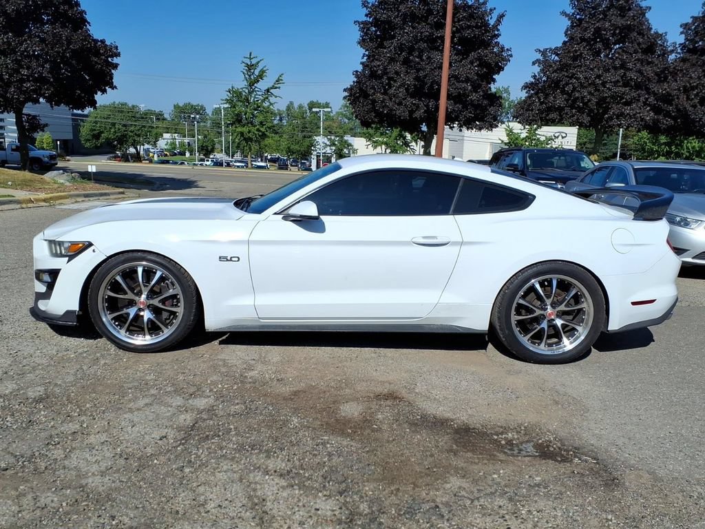 Used 2016 Ford Mustang GT Premium w/ GT Performance Package RWD image 2