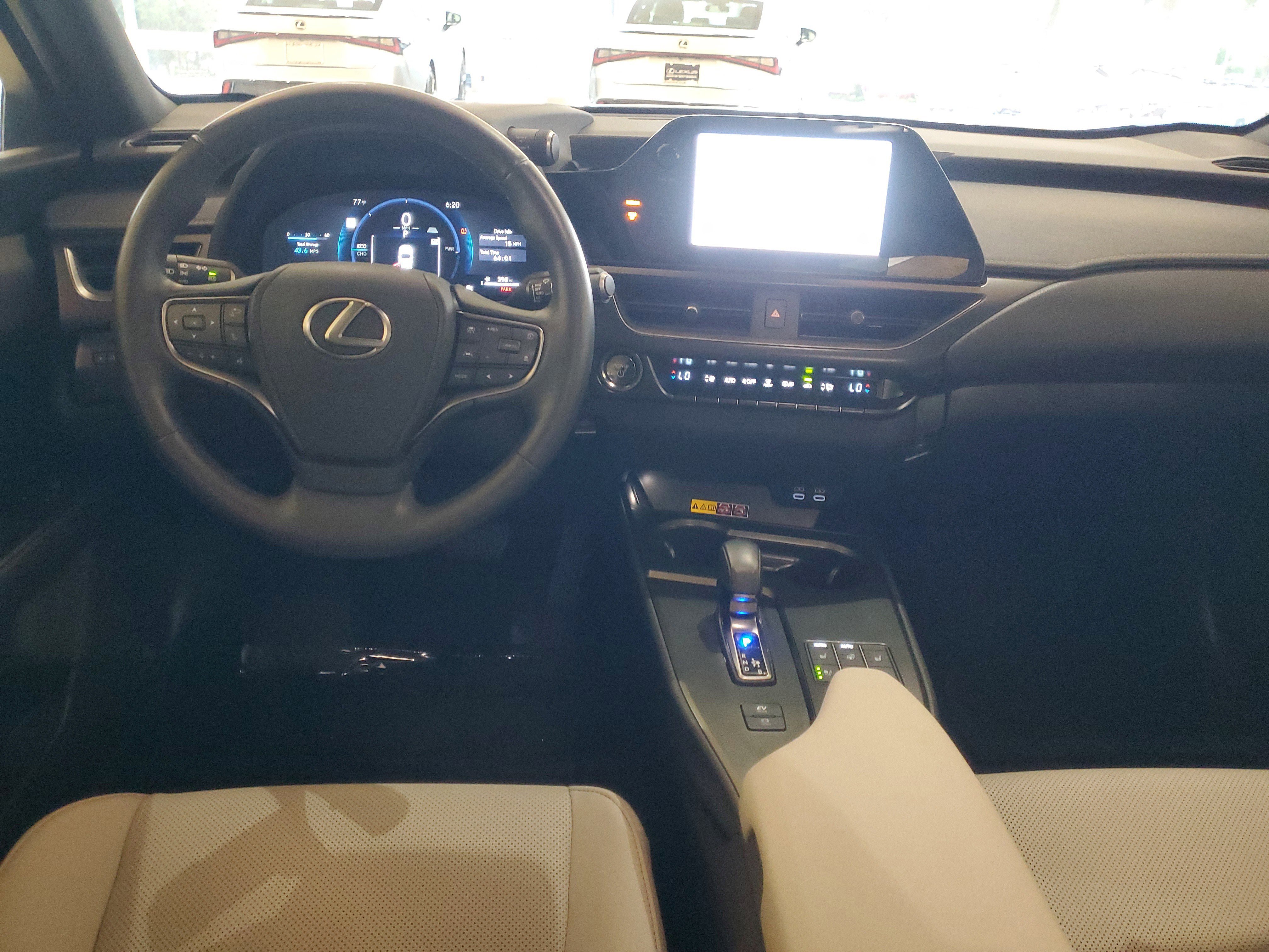 Used 2025 Lexus UX 300h FWD w/ Accessory Package (Z1) image 14