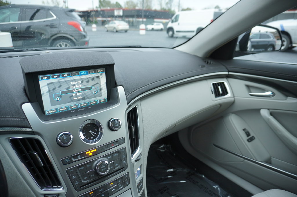 Used 2010 Cadillac CTS Premium AWD/4WD image 18