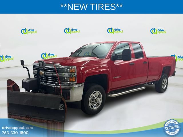 Used 2015 Chevrolet Silverado 2500 W/T AWD/4WD image 2