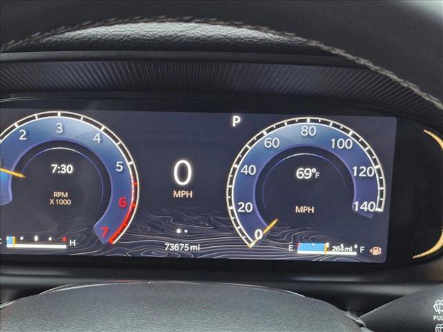 Used 2024 Jeep Wagoneer L Series II RWD image 8