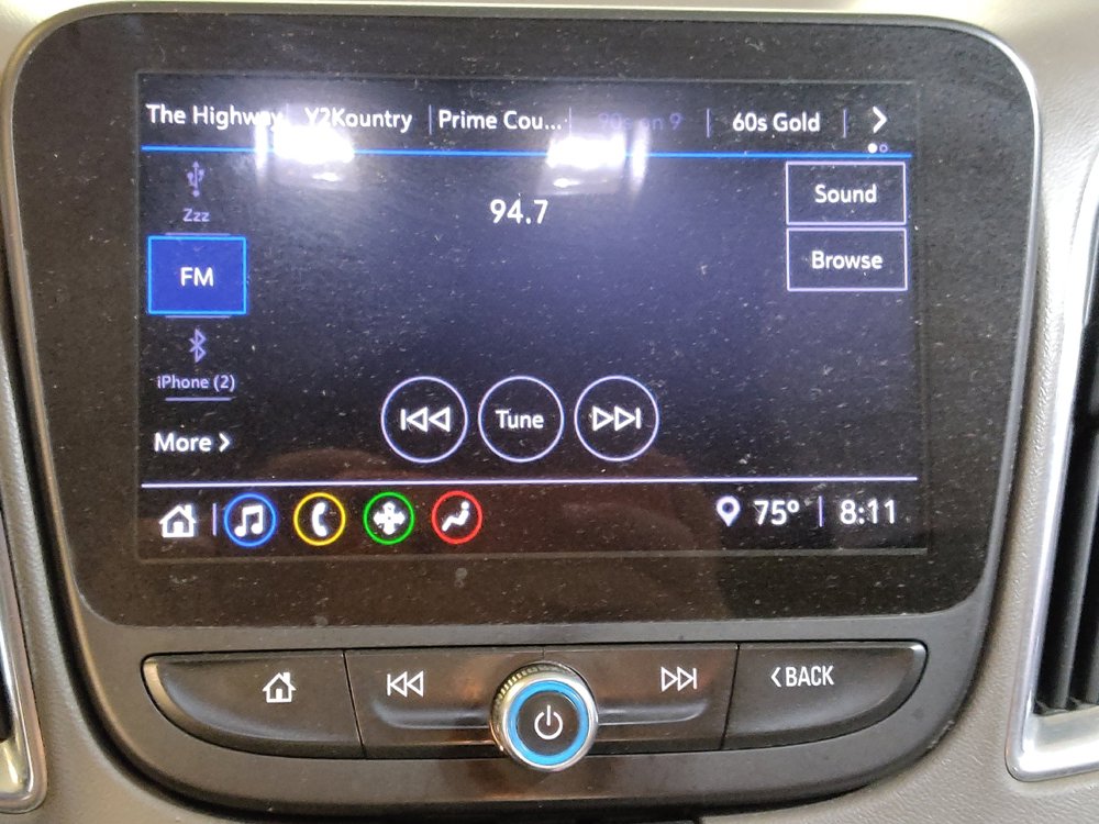 Used 2021 Chevrolet Malibu LT FWD image 25