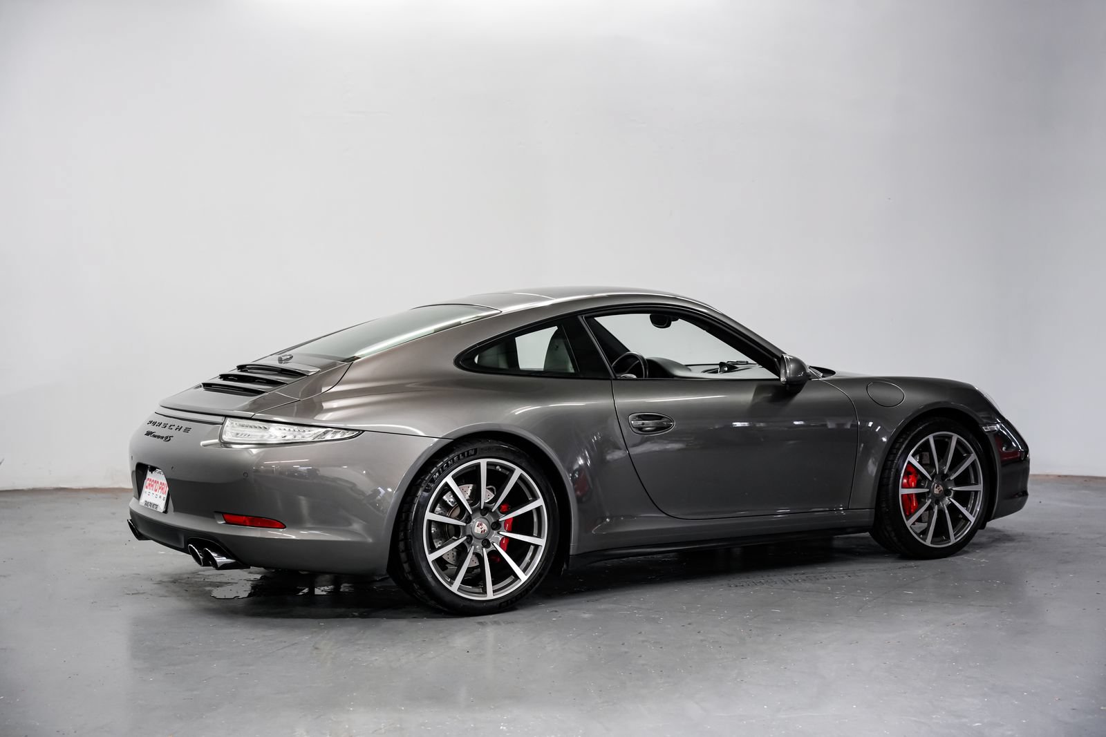Used 2013 Porsche 911 Carrera 4S AWD/4WD image 3
