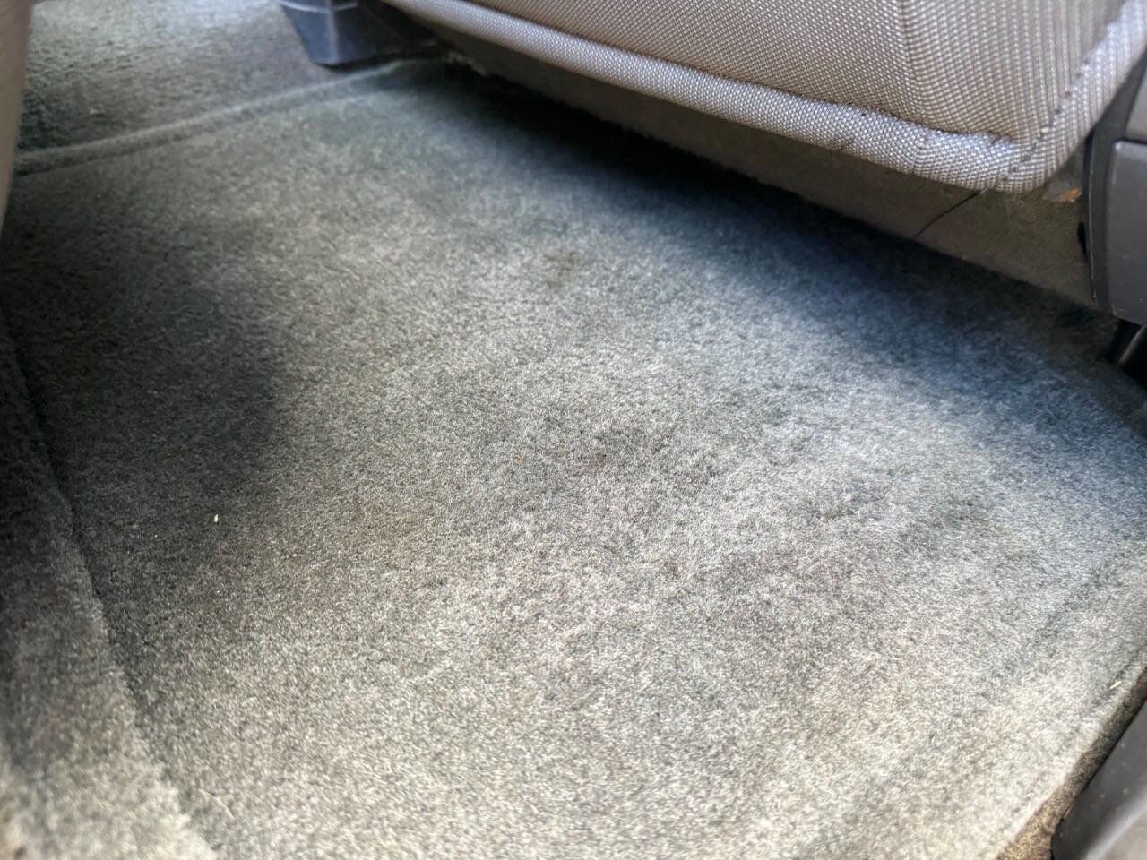 Used 2002 Nissan Frontier SE image 37