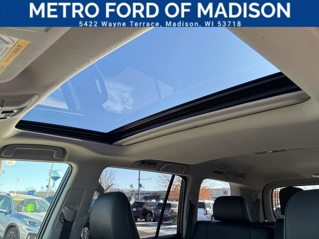 Used 2016 Lexus GX 460 image 35