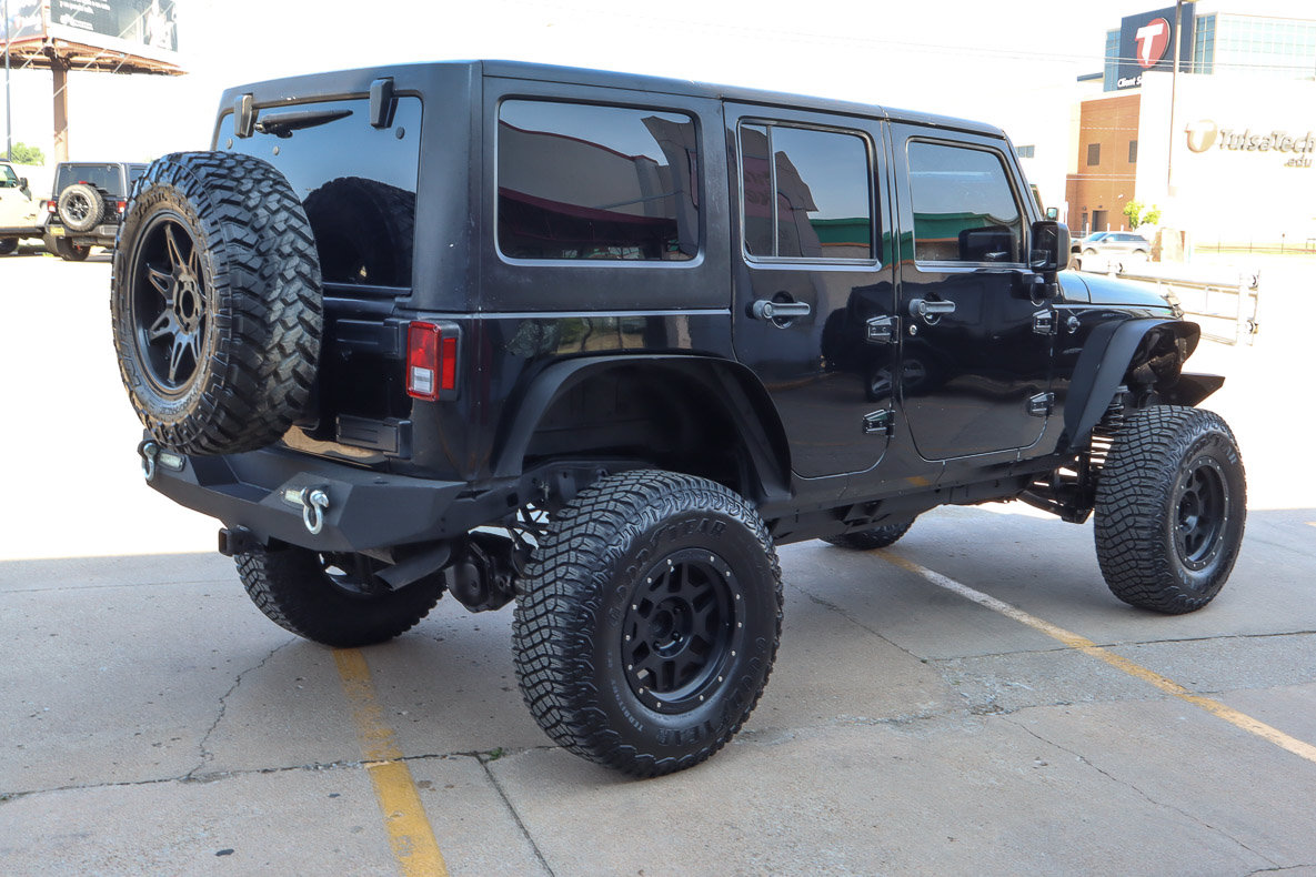 Used 2018 Jeep Wrangler Unlimited Sport S AWD/4WD image 14