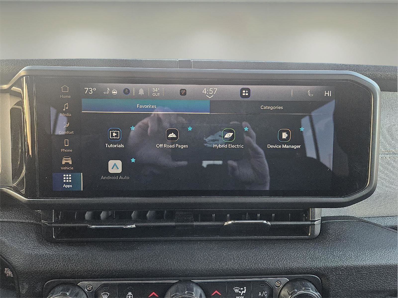 Used 2025 Jeep Wrangler Willys image 54