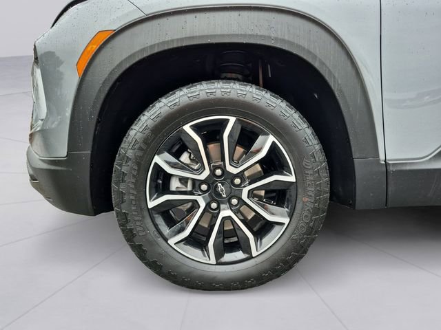 Used 2024 Chevrolet TrailBlazer ACTIV w/ Driver Confidence Package image 9