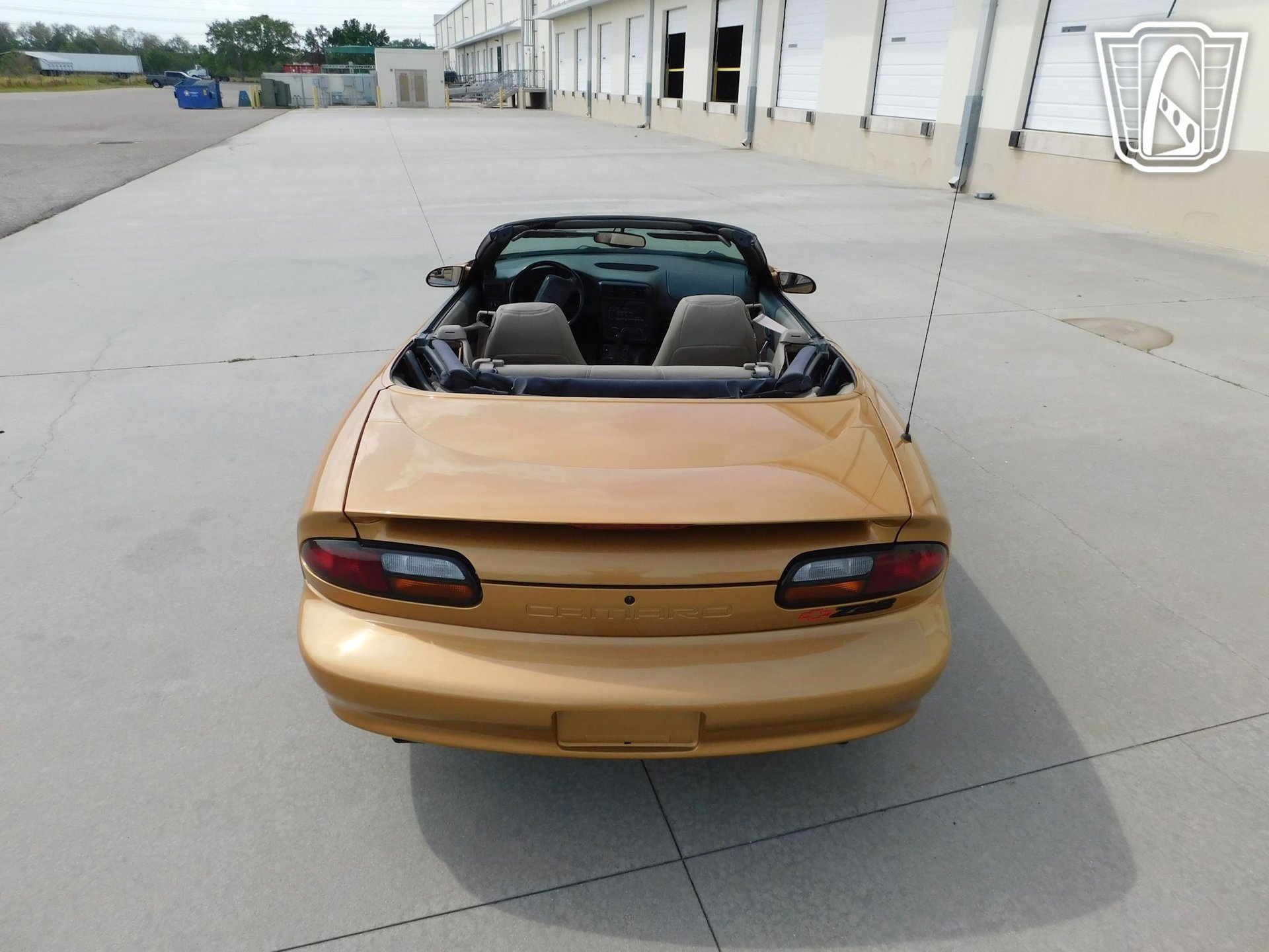 Used 1998 Chevrolet Camaro Z28 RWD image 17